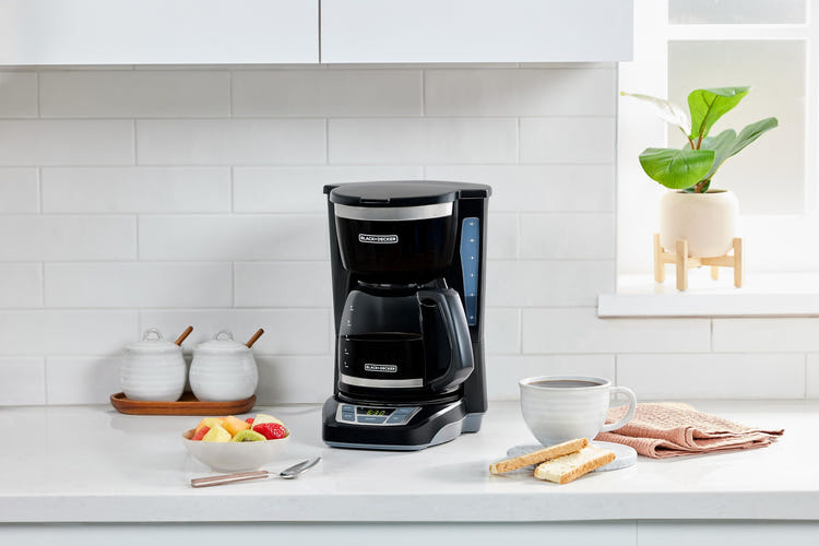 DECKER 12-Cup Digital Coffee Maker