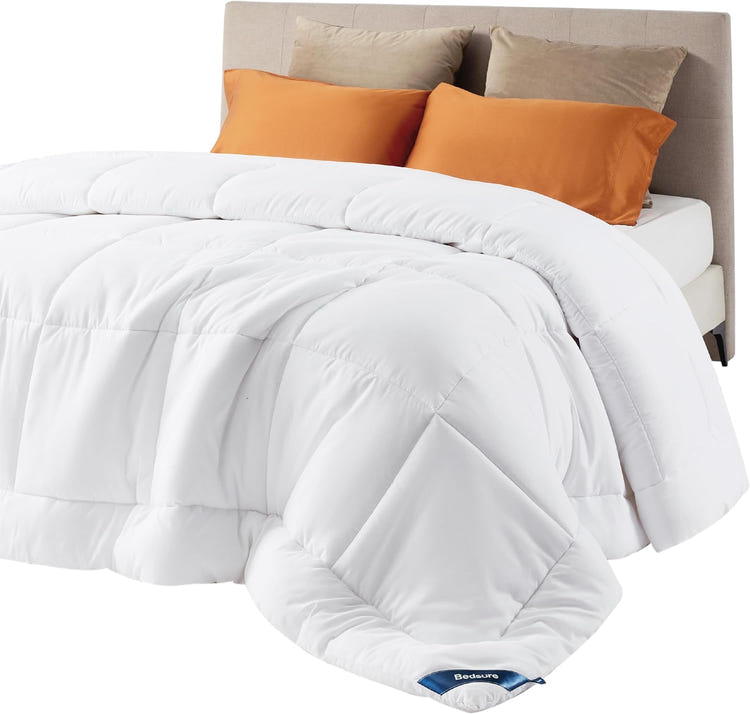 Bedsure Queen Comforter Duvet Insert White