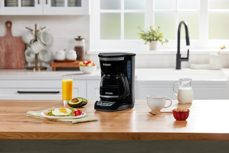 DECKER 12-Cup Digital Coffee Maker